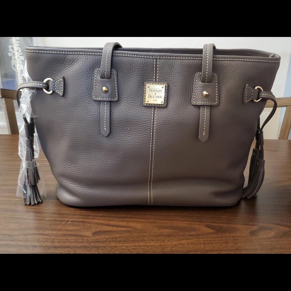 Dooney & Bourke large grey tote NWT